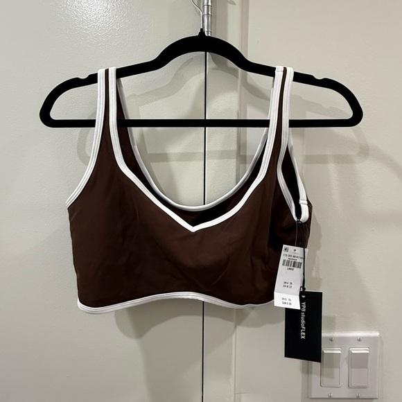 Abercrombie & Fitch YPB StudioFlex Sports Bra - Picture 5 of 7